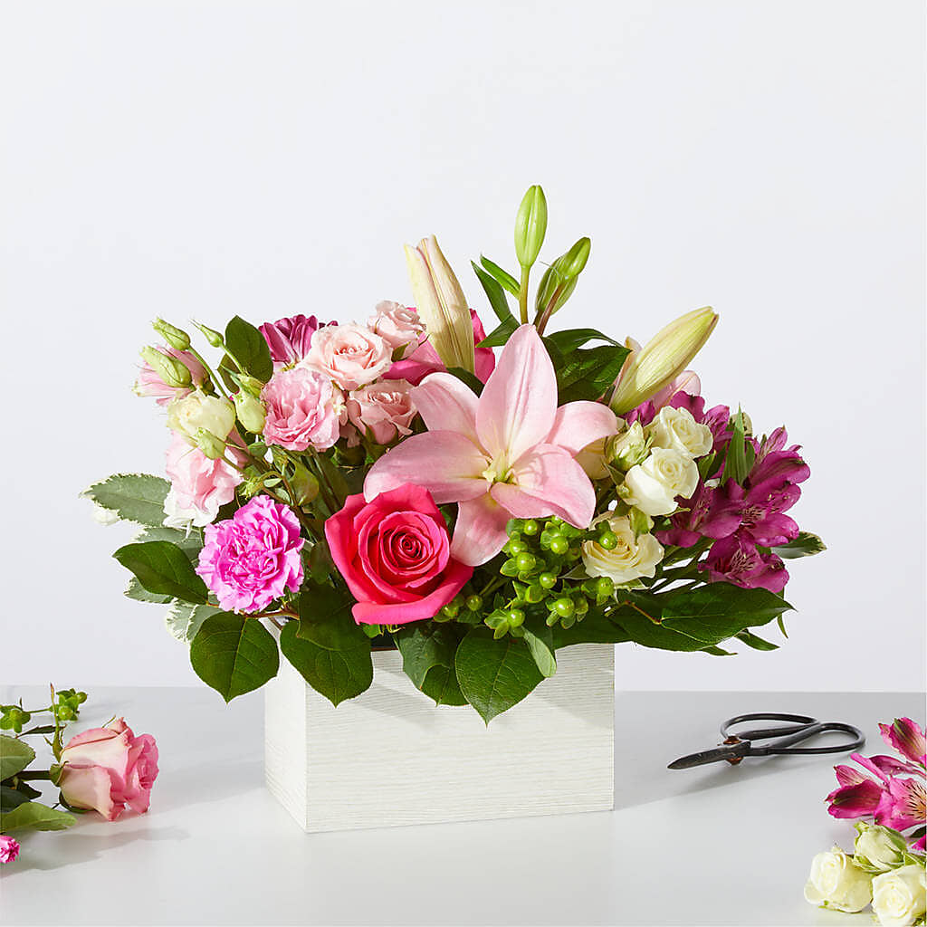 Sweetberry Box – A Florist Original – Sign Of The Rose, Colorado Springs CO