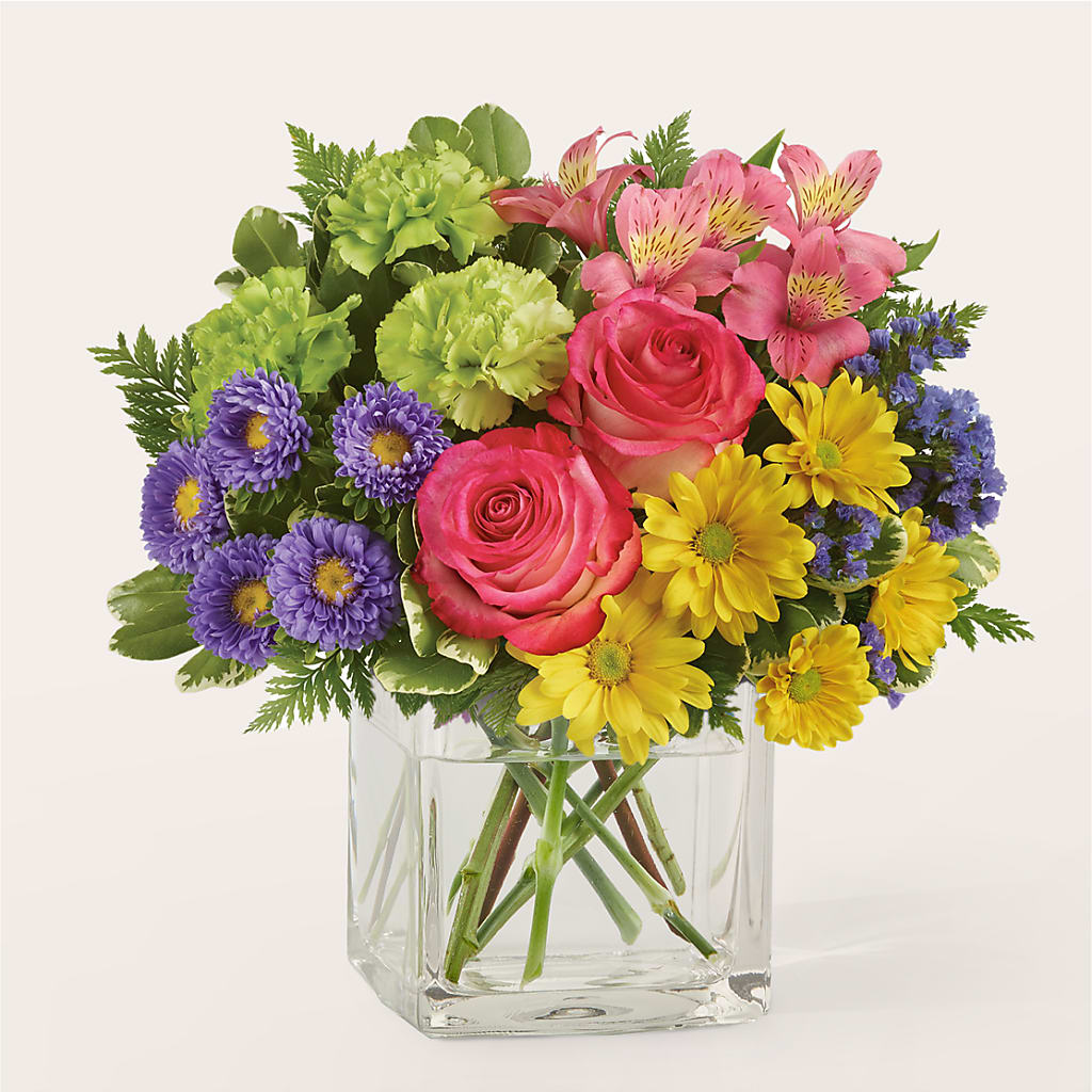 Candy Jar Bouquet – Sign Of The Rose, Colorado Springs CO