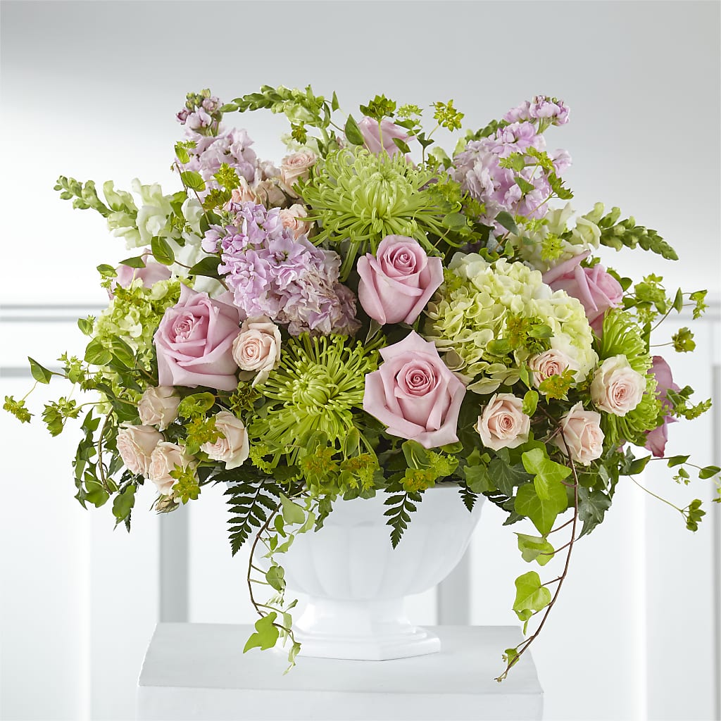Radiant Embrace Arrangement – Sign Of The Rose, Colorado Springs CO