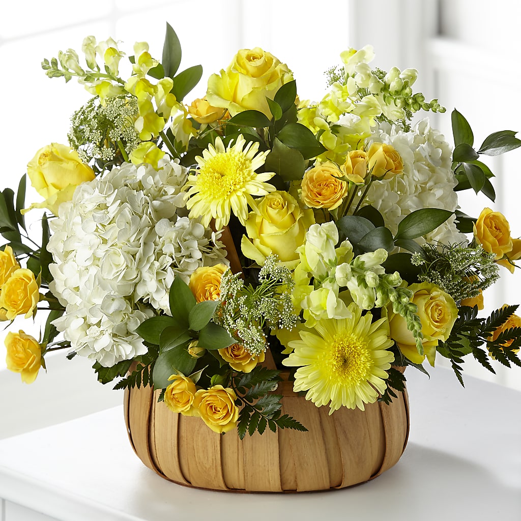 Rustic Remembrance Basket – Sign Of The Rose, Colorado Springs CO