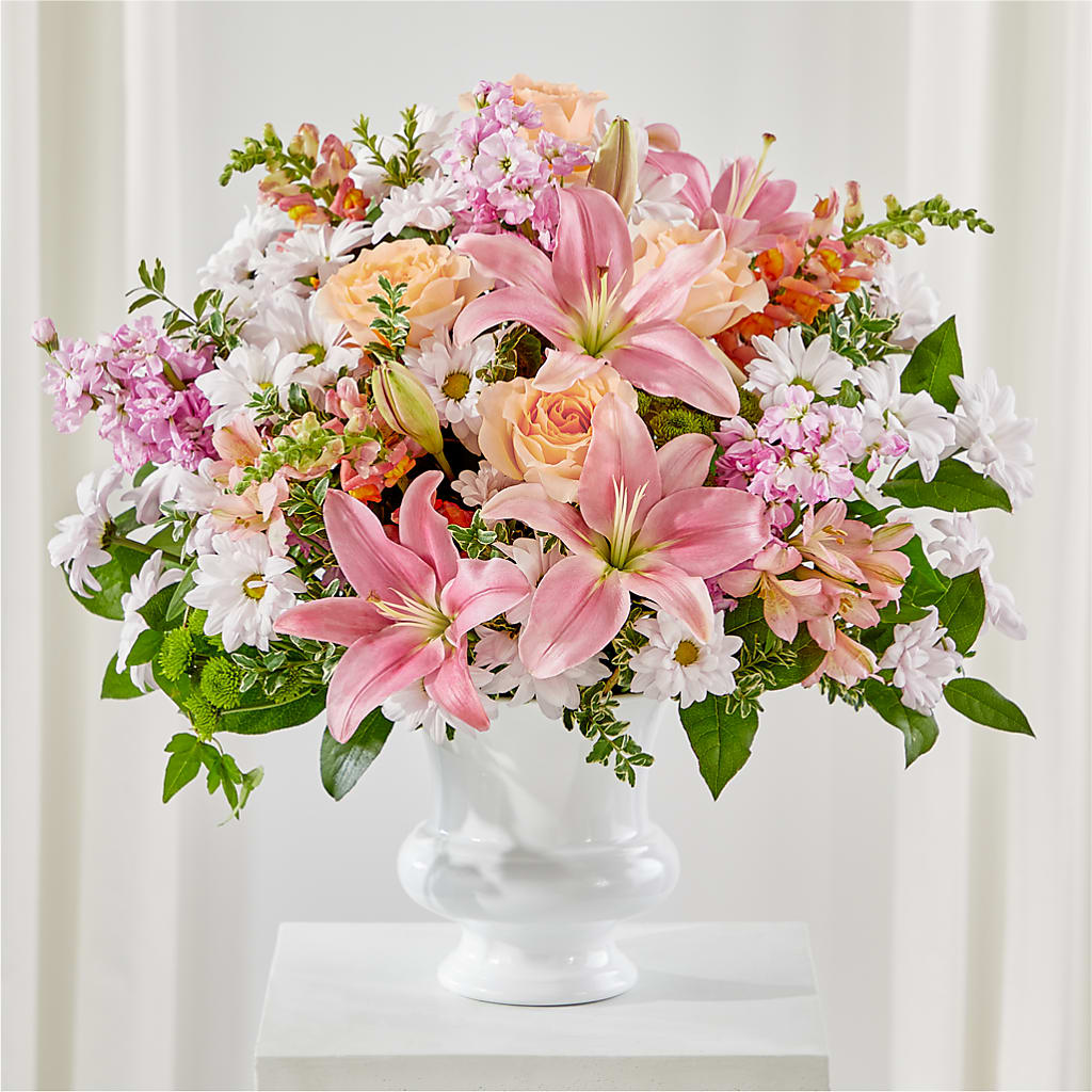 Heartfelt Gesture Urn Arrangement – Sign Of The Rose, Colorado Springs CO