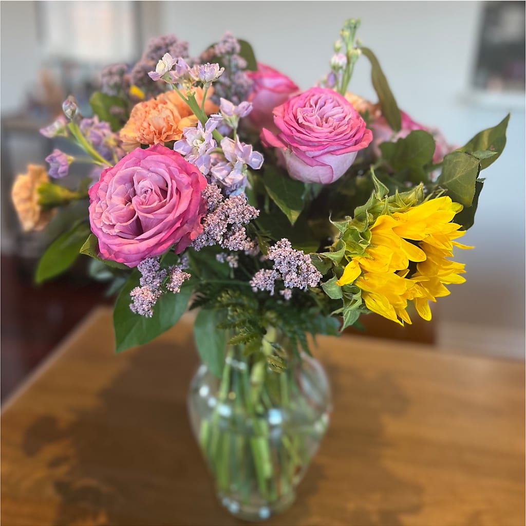 Yellow Brick Road Bouquet – Sign Of The Rose, Colorado Springs CO