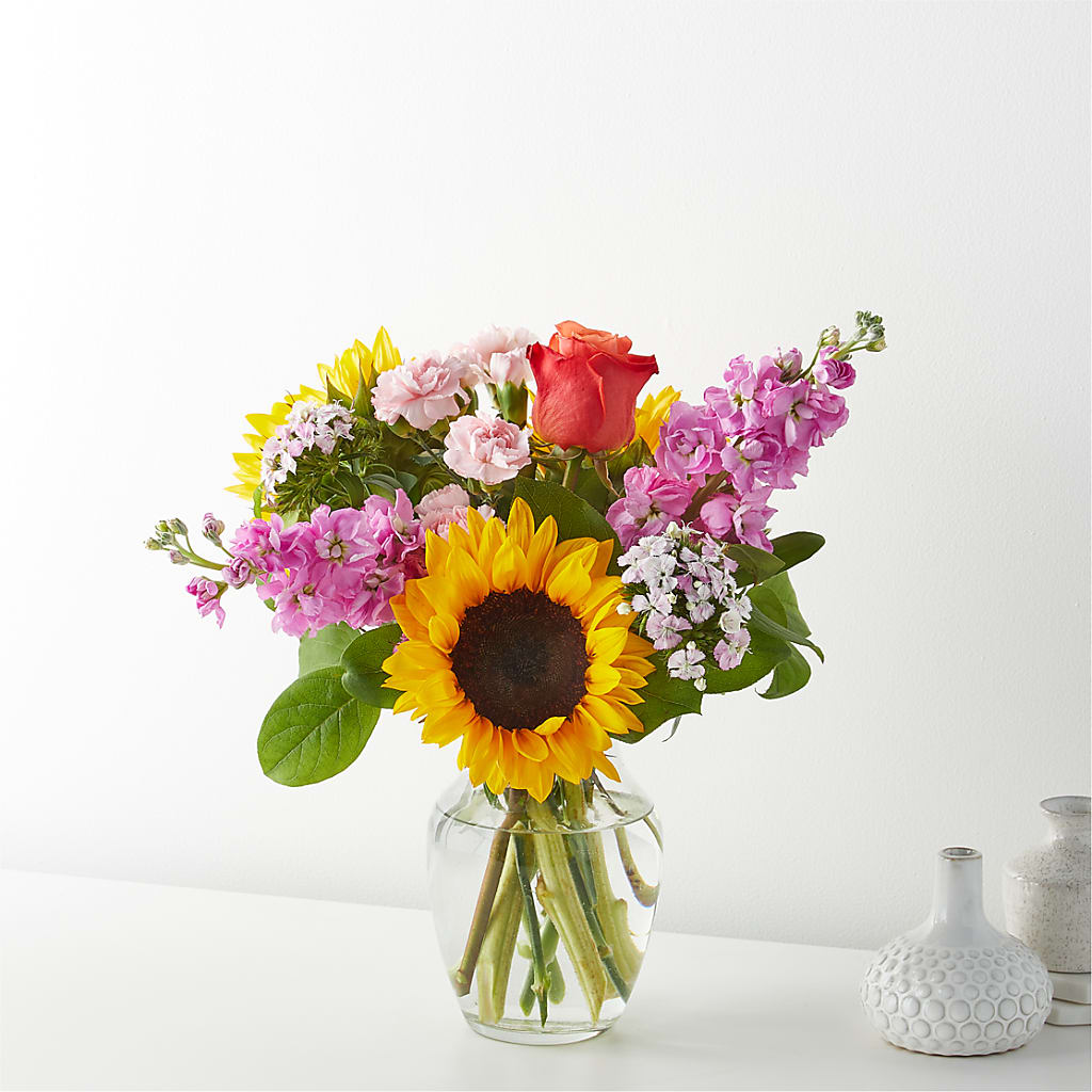 Yellow Brick Road Bouquet – Sign Of The Rose, Colorado Springs CO