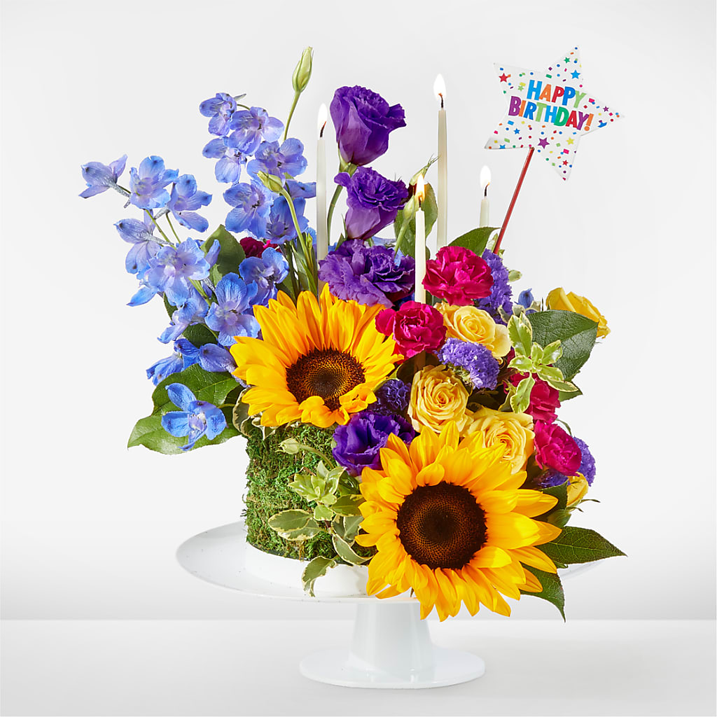 Star of the Day Floral Cake – Sign Of The Rose, Colorado Springs CO