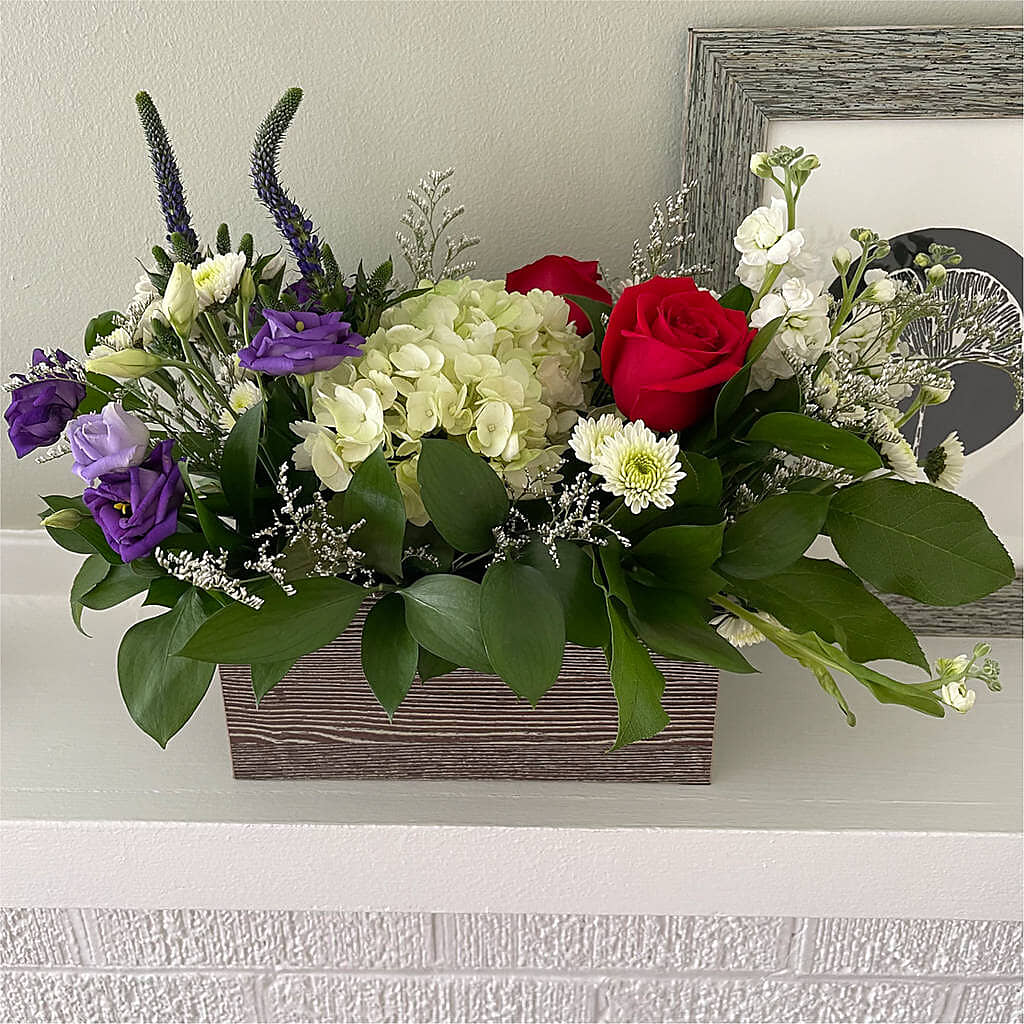 Sweet Magnolia Bouquet –  Sign Of The Rose, Colorado Springs CO