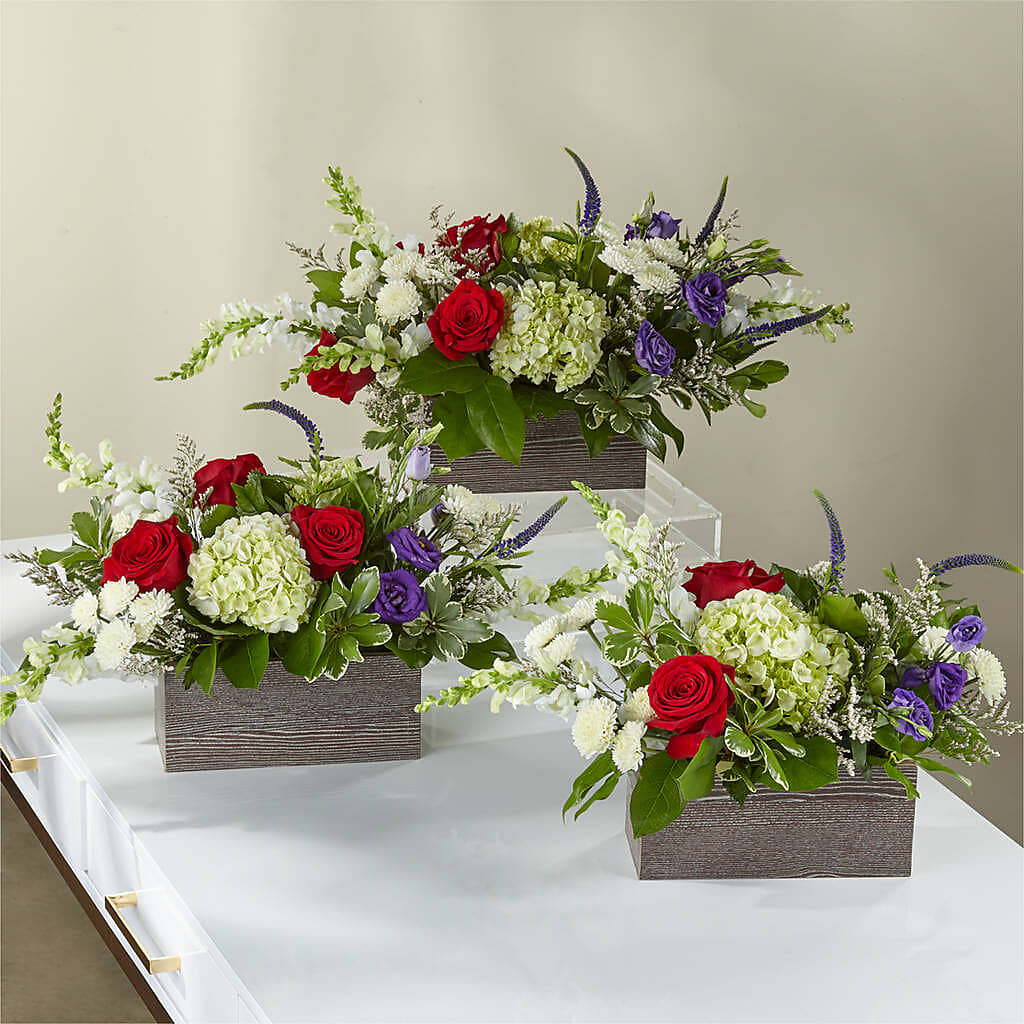 Sweet Magnolia Bouquet –  Sign Of The Rose, Colorado Springs CO