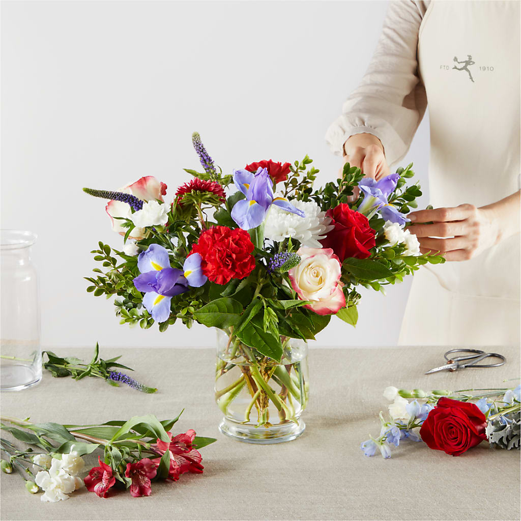 Star Spangled - A Florist Original –  Sign Of The Rose, Colorado Springs CO