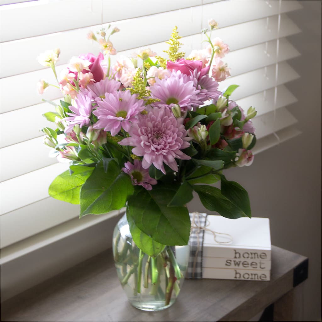 Pastel Tradition - A Florist Original –  Sign Of The Rose, Colorado Springs CO