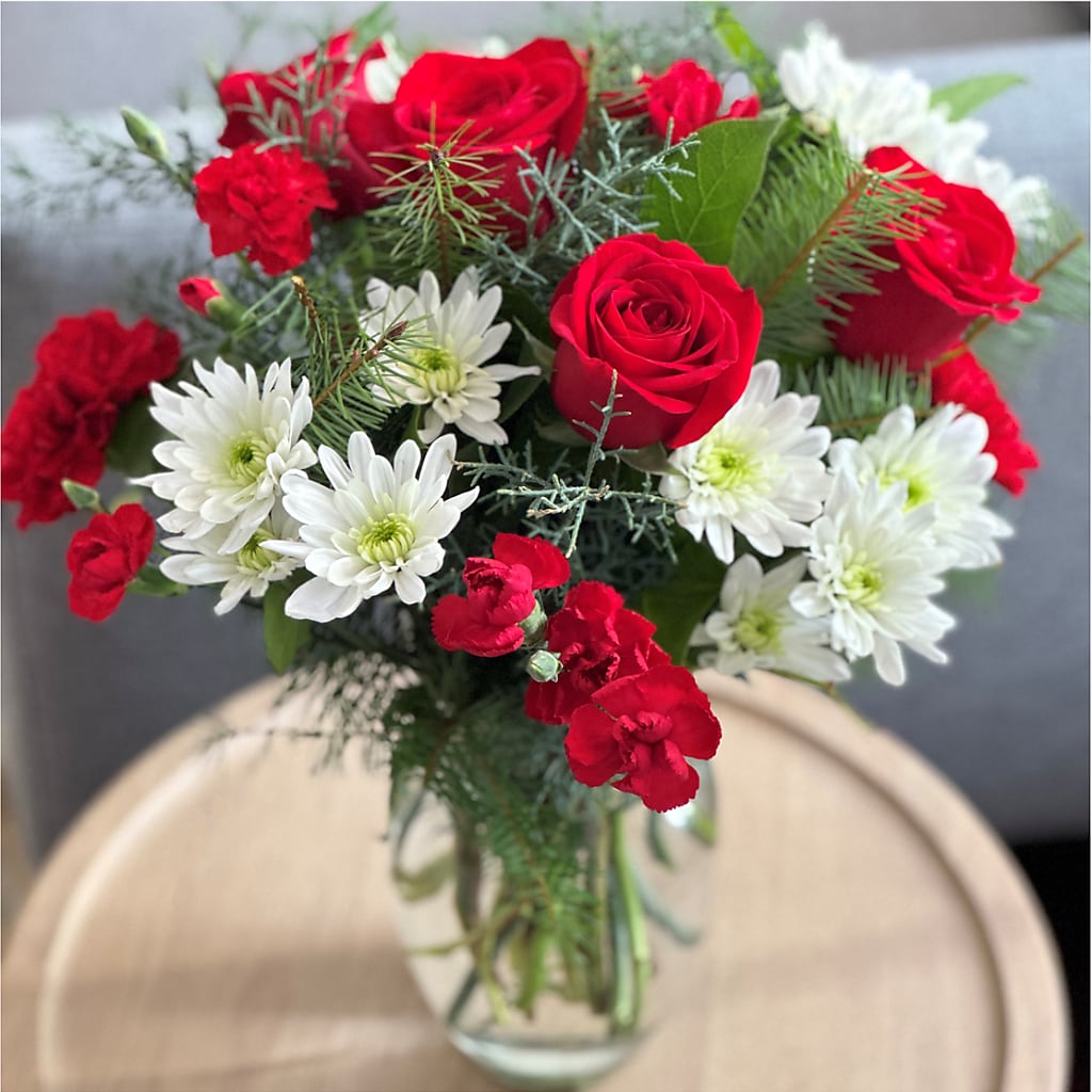 Seasonal Magic Bouquet –  Sign Of The Rose, Colorado Springs CO