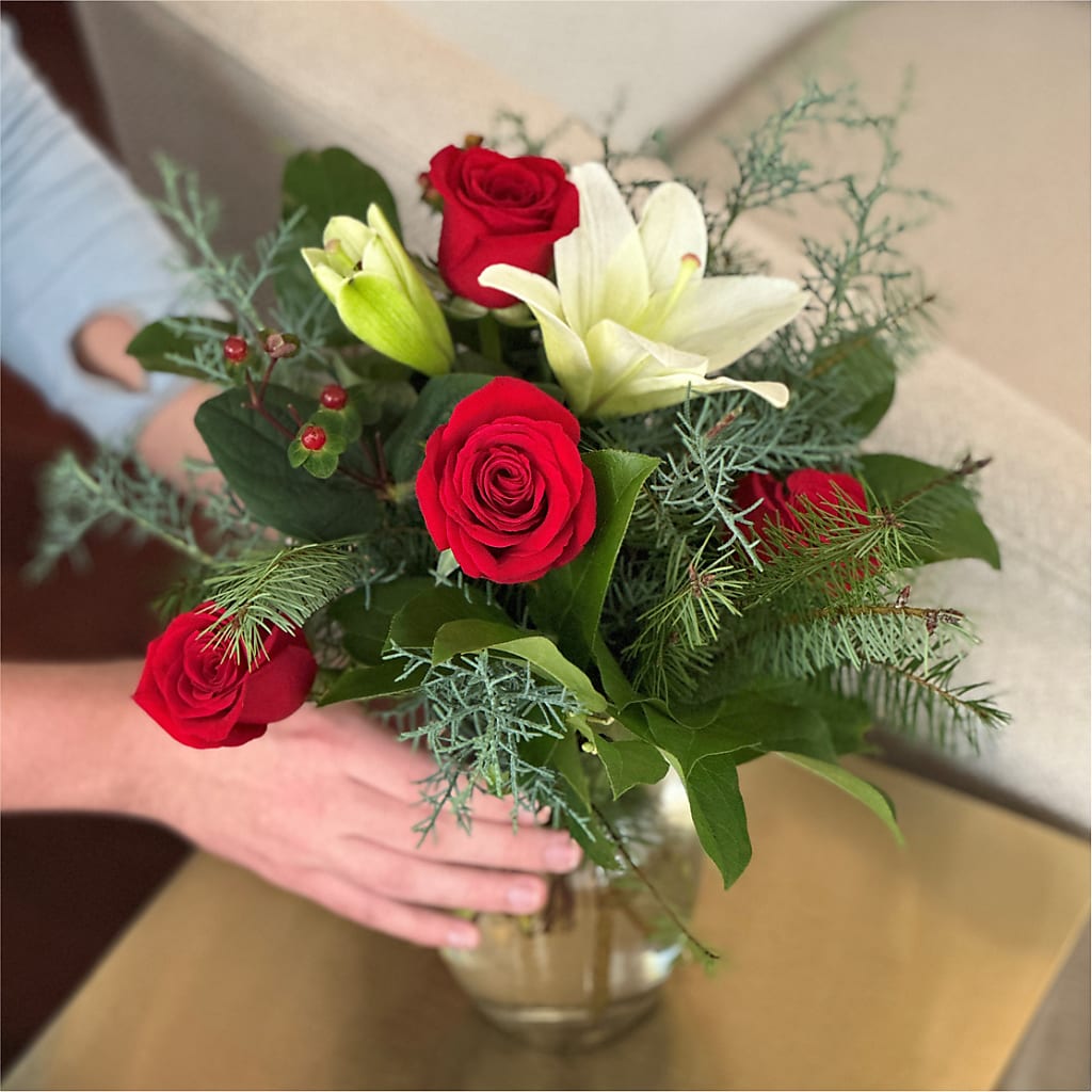Glittering Lights Bouquet –  Sign Of The Rose, Colorado Springs CO