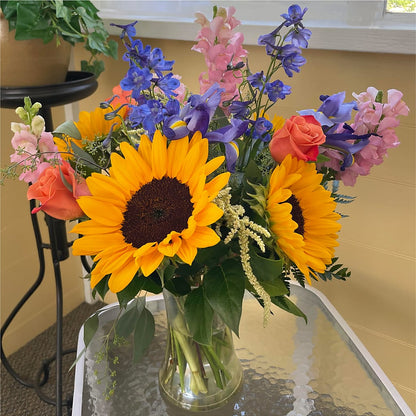 Rays of Life Bouquet –  Sign Of The Rose, Colorado Springs CO