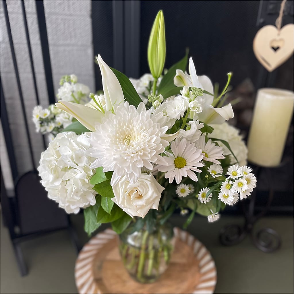 Classic Ivory – A Florist Original –  Sign Of The Rose, Colorado Springs CO
