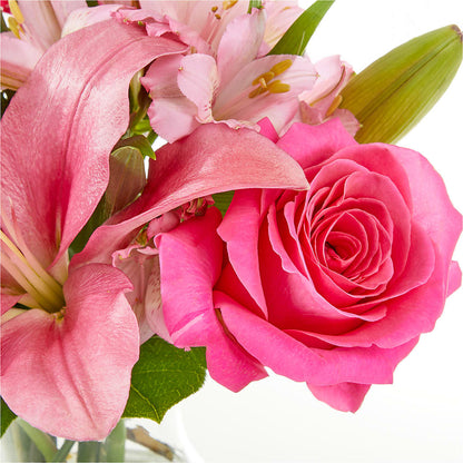 Lots of Love Bouquet –  Sign Of The Rose, Colorado Springs CO