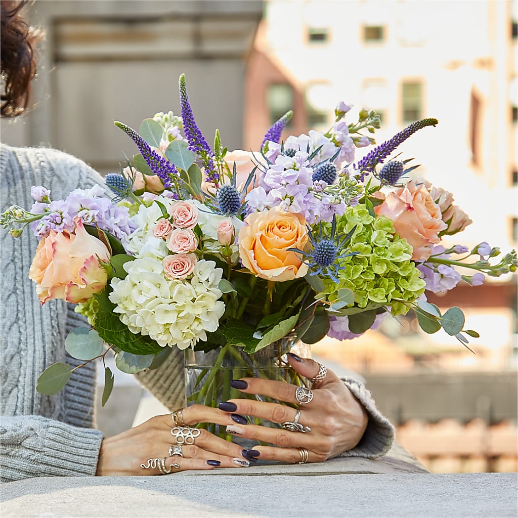 Porch Swing Bouquet –  Sign Of The Rose, Colorado Springs CO