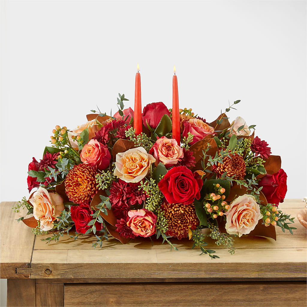 Gather Near Centerpiece –  Sign Of The Rose, Colorado Springs CO